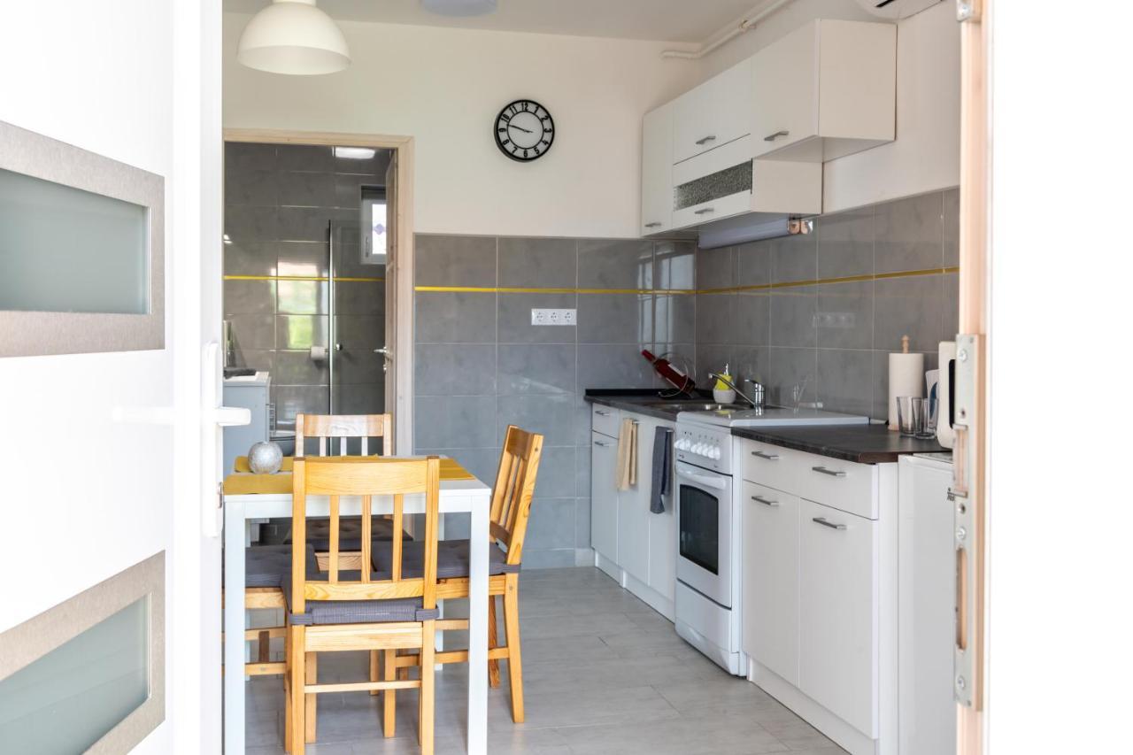 Nemeth Apartman كيستاي المظهر الخارجي الصورة