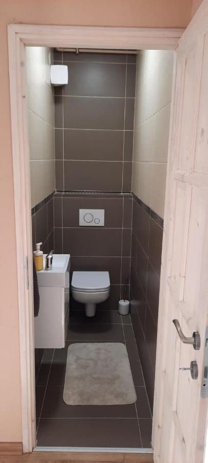 Nemeth Apartman كيستاي المظهر الخارجي الصورة