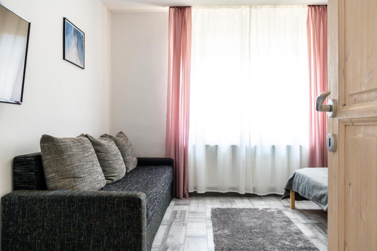 Nemeth Apartman كيستاي المظهر الخارجي الصورة