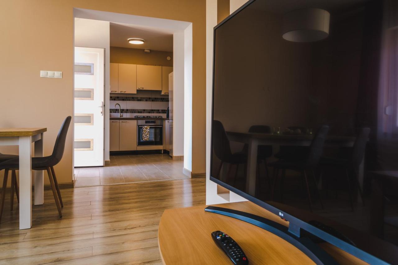 Nemeth Apartman كيستاي المظهر الخارجي الصورة